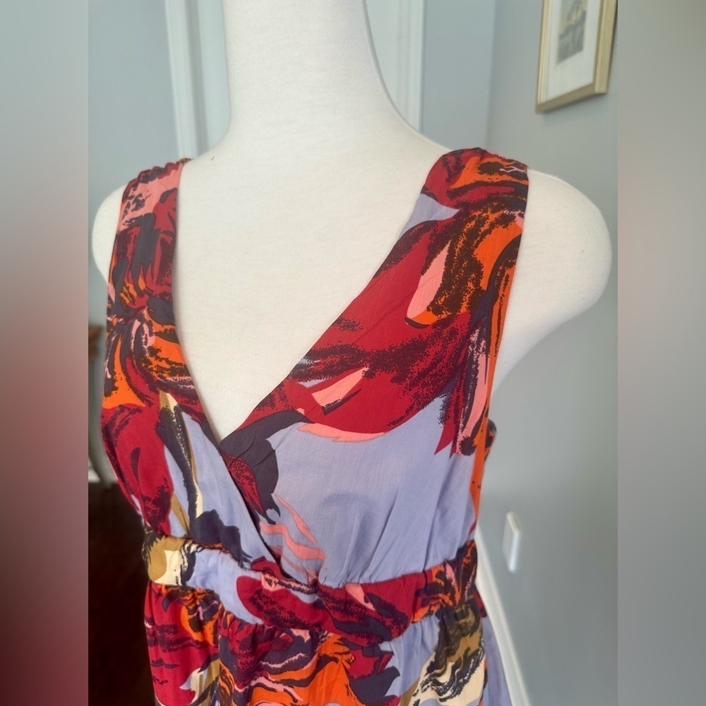 JOE FRESH Floral Wrap Empire Waist V Neck A Line Dress - Gray and Red - Picture 5 of 7